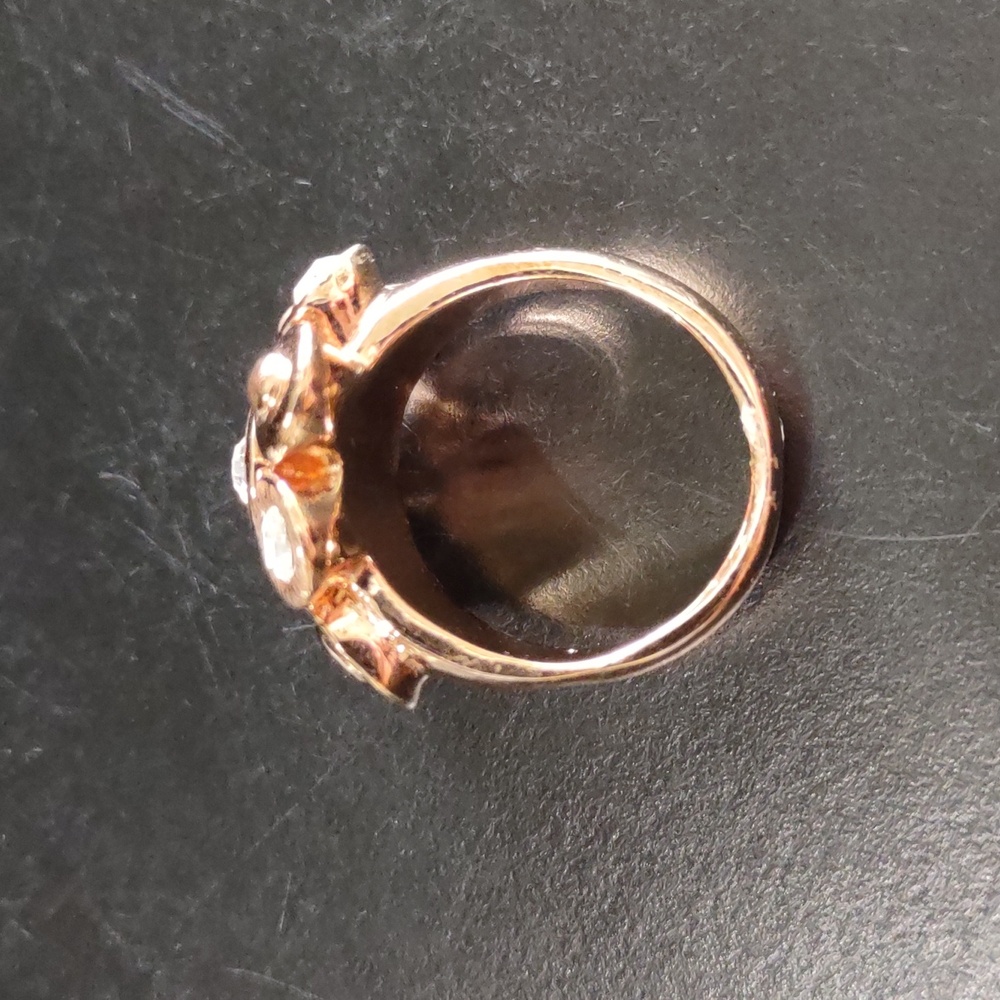 Rose Gold Rhodium Plated/Swarovski Crystal Cluster Ring - Picture 6 of 7